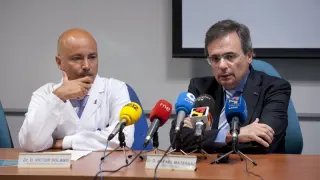 El director de la Organización Nacional de Trasplantes, Rafael Matesanz, a la derecha