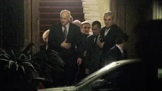 Papandreu sale del Palacio Presidencial de Atenas