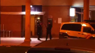 Dos heridos en un tiroteo en el interior de un bar del Actur