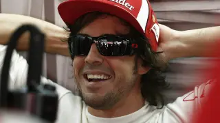 Fernando Alonso descansa en Interlagos