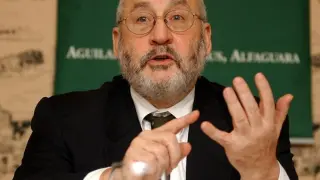 El Nobel de Economía Stiglitz advierte contra la "sobredosis de ahorro" en Europa