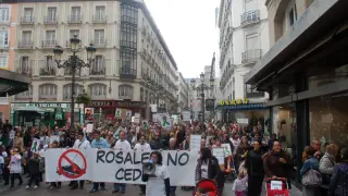 Imagen de la manifestación de los vecinos de Rosales del Canal