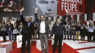 González, Zapatero y Rubalcaba, durante el acto