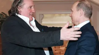 Las imágenes difundidas por la televisión rusa muestran a los dos abrazándose durante una reunión en Sochi