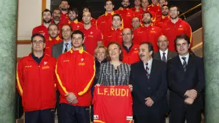 Rudi y Serrat con la selección española de balonmano