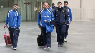 Los jugadores del Real Zaragoza parten hacia Málaga