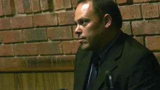 El detective Hilton Botha, cesado del caso Pistorius