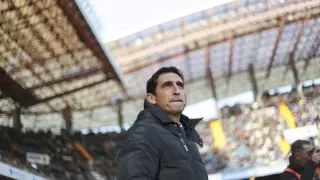 El entrenador del Real Zaragoza, Manolo Jiménez, en el estadio de Riazor