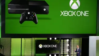 El vicepresidente corporativo de Microsoft, Phil Harrison, presenta XBox One