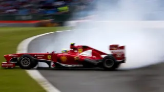 Accidente de Felipe Massa en los entrenamientos de Silverstone