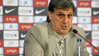 Tata Martino en su presentación como nuevo entrenador del F.C. Barcelona