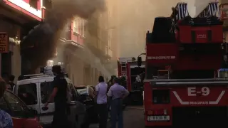 Incendio de un local en la calle Lacarra