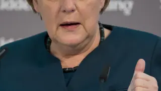 La canciller alemana, Angela Merkel, da un discurso durante su participación en un congreso organizado por el diario alemán 'Sÿddeutsche Zeitung"