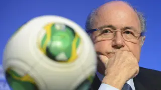 Blatter ha negado que se vaya a cambiar el horario de algunos partidos por el calor.