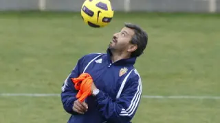 Nayim, en su etapa de entrenador en Zaragoza