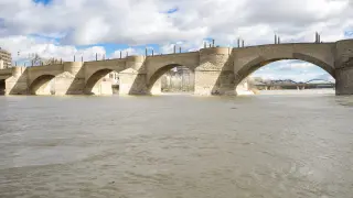 El Ebro a su paso por Zaragoza
