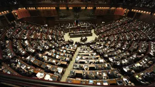 Parlamento Italiano votación Renzi