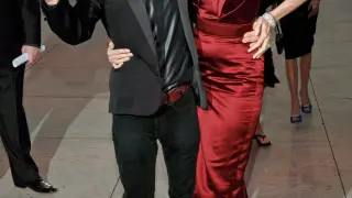 Mick Jagger junto a su novia