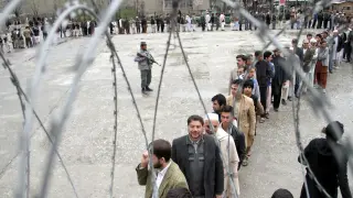 Colas para votar en Kabul
