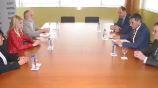 Reunión entre Ricardo Oliván, ASAPME, y FEAFES