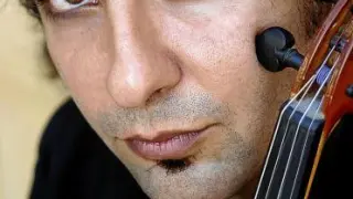 El violinista Ara Malikian ofrece un concierto este domingo en el Auditorio