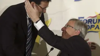 Juncker saluda a Mariano Rajoy