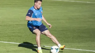 Henríquez, en un entrenamiento del Real Zaragoza