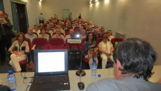 Un momento de la conferencia en Monzón