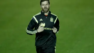 Xabi Alonso en un entrenamiento con la Selección