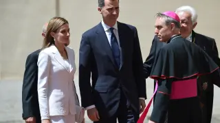 Don Felipe y doña Letizia, recibidos en el Vaticano