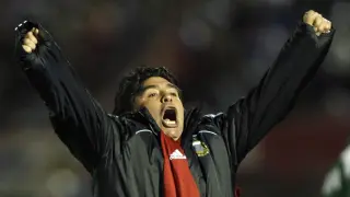 Diego Maradona, en sus tiempos de seleccionador argentino