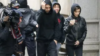 Procesan por terrorismo a los dos anarquistas chilenos que atentaron contra el Pilar