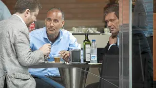 José Guerra, Luis Gamón y Javier Lasheras, el pasado viernes, antes de reunirse con Hacienda.
