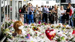 Homenaje a las víctimas del avión derribado