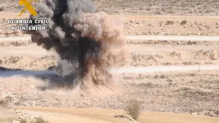 Explosión controlada para destruir los artefactos encontrados