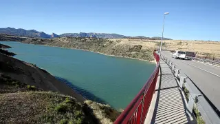 La presa de Montearagón.