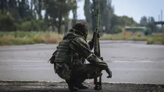 Un soldado ucraniano en Donetsk
