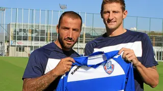 Llegan los 'transfer' de Mario y Rubén y ambos podrán jugar el sábado en Huelva