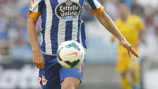 El delantero  del Real Zaragoza es Borja Bastón