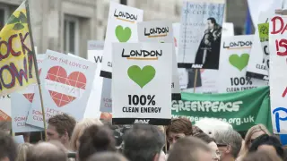 Miles de personas han salido a las calles para concienciar sobre el cambio climático
