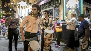Los tambores dieron inicio a las fiestas del popular barrio zaragozano.