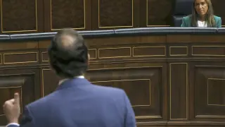 Mato y Rajoy durante la sesión de control al Gobierno