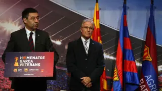 Homenaje del Barça a sus históricos jugadores