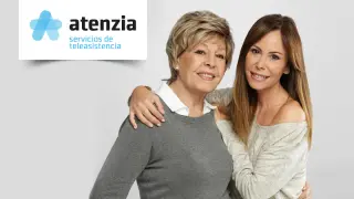 Laura Valenzuela y Lara Dibildos, imagen de la nueva marca de atenzia.