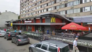 Reabre el primer McDonald's que se inauguró en Moscú