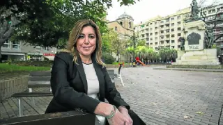La presidenta andaluza, Susana Díaz, en la plaza del Portillo de Zaragoza.