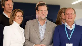 Líderes del PP en un acto este lunes en un acto sobre buen gobierno en Cáceres