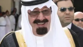 El rey de Arabia Saudí, intubado por una neumonía