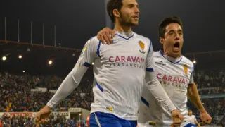 Borja Bastón celebra su gol ante el Girona