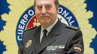 El comisario Jesús Navarro en la Jefatura Superior de Policía.